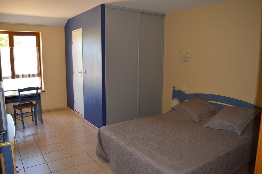 Cote Midi Chambre D'Hote Chaneins Szoba fotó